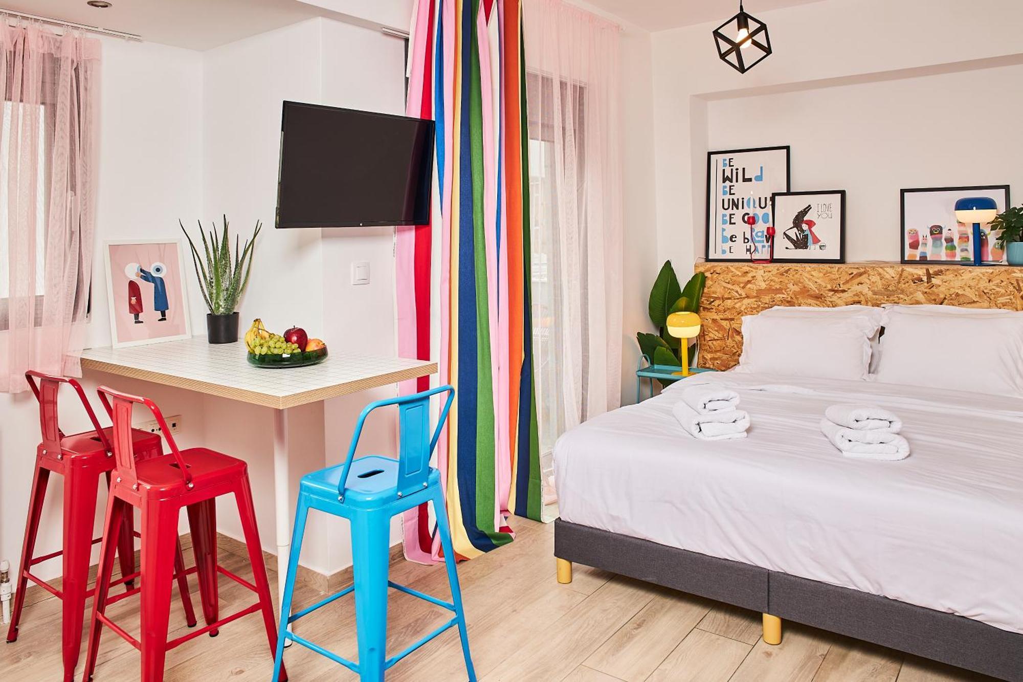 Apartment Superstudio Pop Art With Free Parking Space By Binobi! *