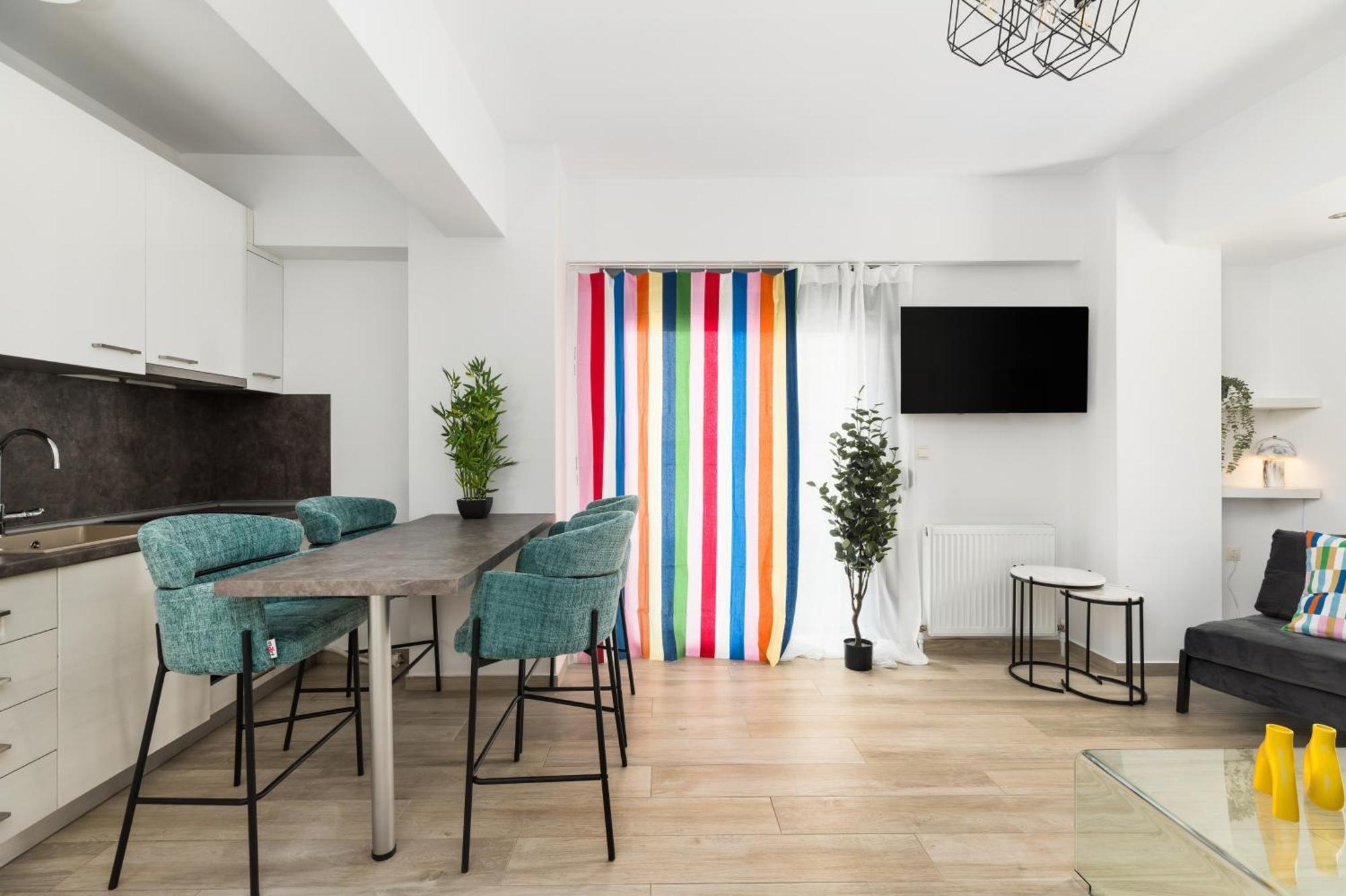 Superstudio Pop Art With Free Parking Space By Binobi! Apartment *